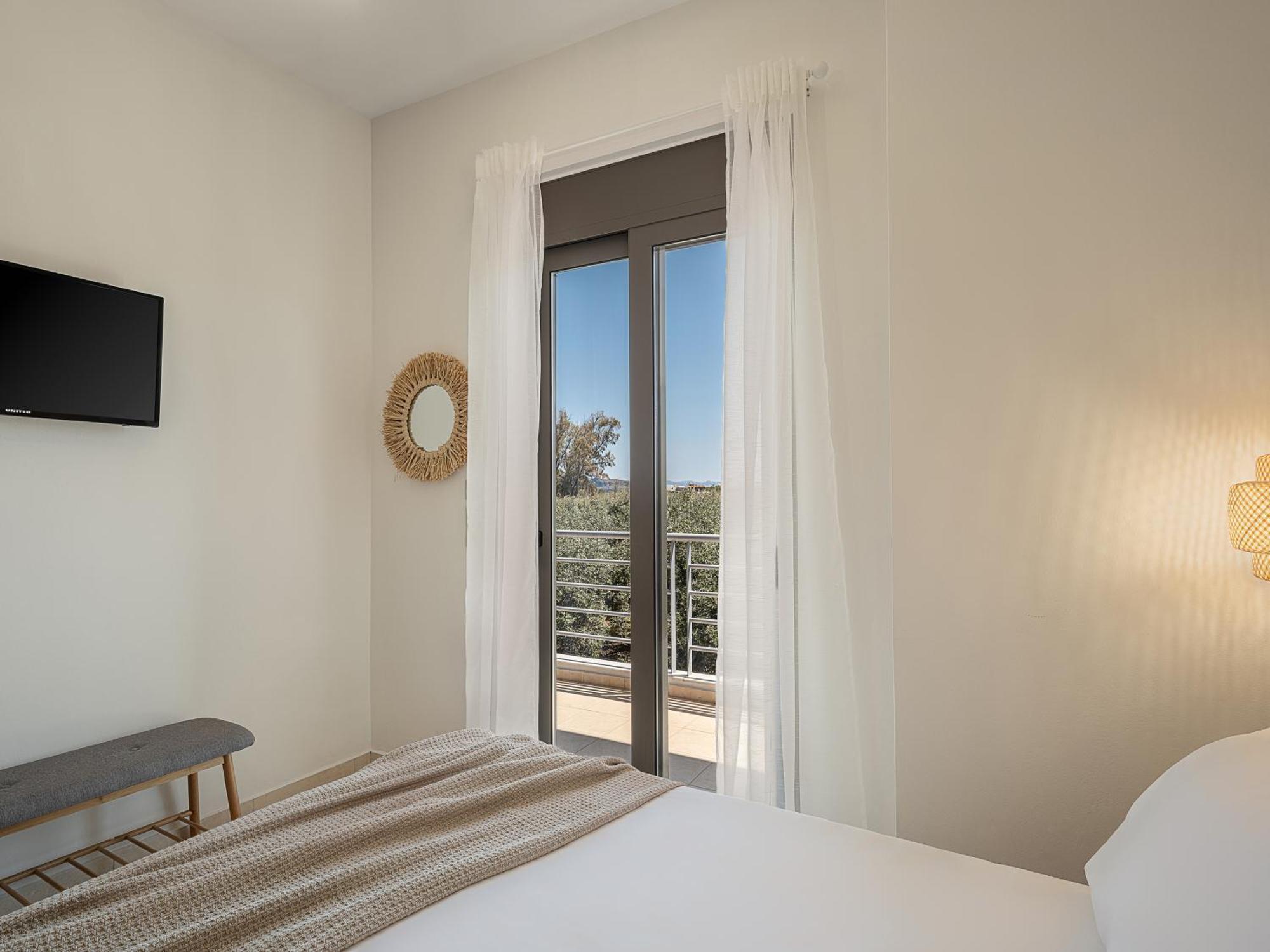 Sol Luxury Apartment - Close To The Beach With A Private Mini Pool Khania Eksteriør bilde