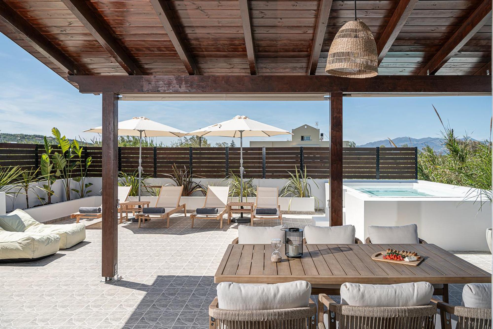 Sol Luxury Apartment - Close To The Beach With A Private Mini Pool Khania Eksteriør bilde